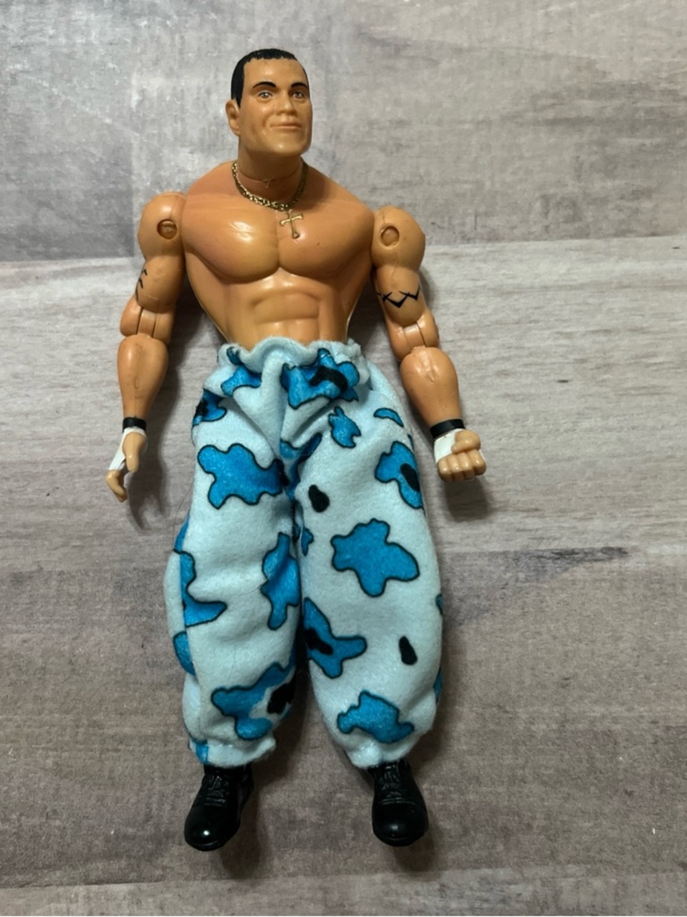 WWE WCW REY MYSTERIO JR. WRESTLING ACTION FIGURE TOY BIZ BRUISERS SERIES 6”